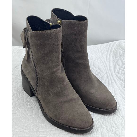 Ugg Women's Tan Block Heel Bow Accent Boots - Size 7 - Picture 1 of 10